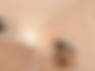 Clhoe Johnson's Live Sex Cam Show