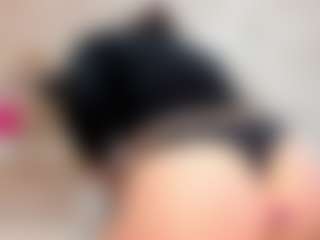 Clhoe Johnson's Live Sex Cam Show