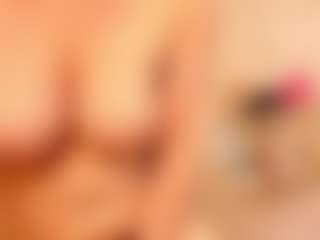 Live cam show with Clhoe Johnson - Smoking on Camsoda