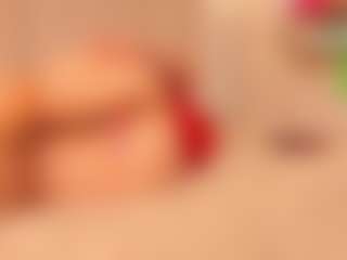 Clhoe Johnson's Live Sex Cam Show