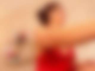 Clhoe Johnson's Live Sex Cam Show