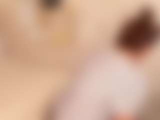 Live cam show with Clhoe Johnson - Blonde Hair on Camversity