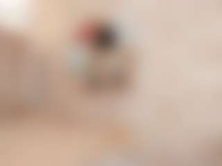 Clhoe Johnson's Live Sex Cam Show