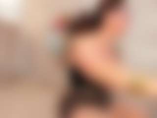 Clhoe Johnson's Live Sex Cam Show