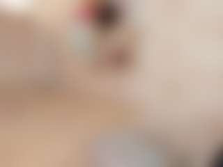 Spettacolo in cam dal vivo con Clhoe Johnson - Handjob su Camsoda