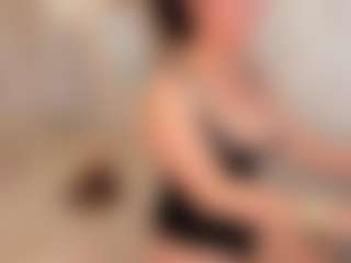 Clhoe Johnson's Live Sex Cam Show