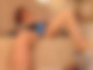 Clhoe Johnson's Live Sex Cam Show