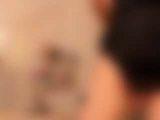 Live cam show with Clhoe Johnson - Solo on Soda Cam