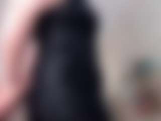 Clhoe Johnson's Live Sex Cam Show