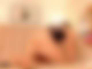 Clhoe Johnson's Live Sex Cam Show