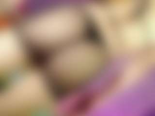 Lilith-12's Live Sex Cam Show