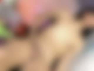 Lilith-12's Live Sex Cam Show
