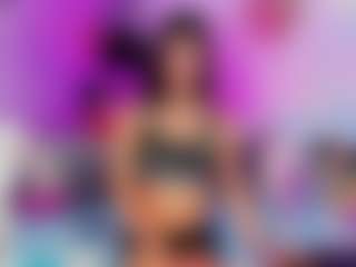 Live cam show with Lilith-12 - Average on Camsoda