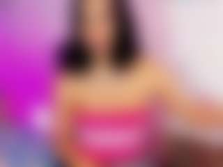 Live cam show with Lilith-12 - Average on Camsoda