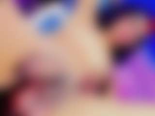 Live cam show with Lilith-12 - Average on LiveSexCams6