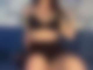 Live cam show with StellaHill - Shower on sexytreat.net