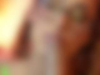 AileenAxa's Live Sex Cam Show