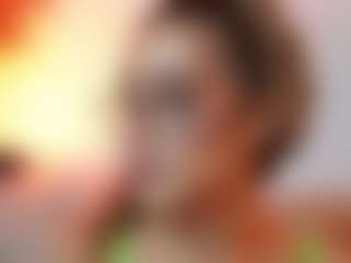 Live cam show with AileenAxa - Brown Eyes on SquirtSoMuch