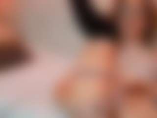 AileenAxa's Live Sex Cam Show
