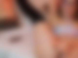 AileenAxa's Live Sex Cam Show