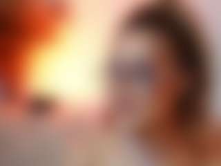AileenAxa's Live Sex Cam Show