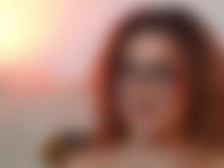AileenAxa's Live Sex Cam Show