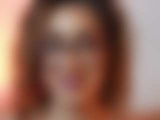 AileenAxa's Live Sex Cam Show