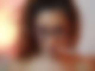 AileenAxa's Live Sex Cam Show