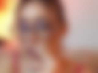 AileenAxa's Live Sex Cam Show