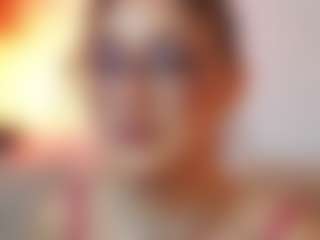 AileenAxa's Live Sex Cam Show