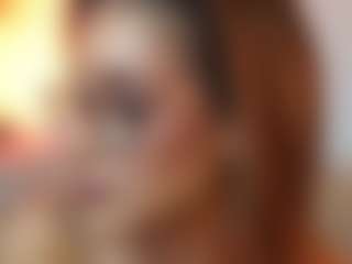 AileenAxa's Live Sex Cam Show