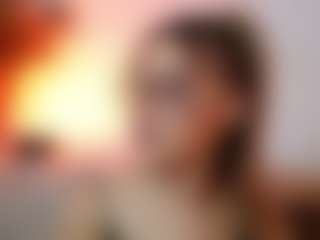 AileenAxa's Live Sex Cam Show