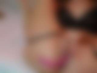 AileenAxa's Live Sex Cam Show
