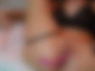 AileenAxa's Live Sex Cam Show