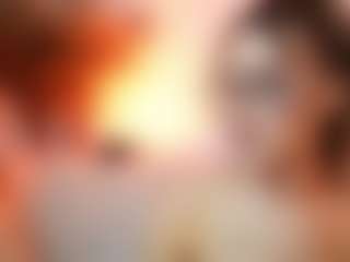 AileenAxa's Live Sex Cam Show