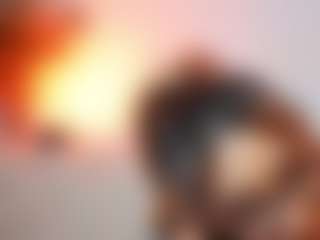 AileenAxa's Live Sex Cam Show