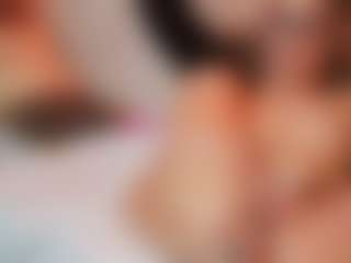 AileenAxa's Live Sex Cam Show