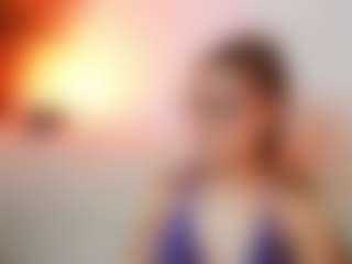 AileenAxa's Live Sex Cam Show