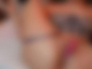 AileenAxa's Live Sex Cam Show