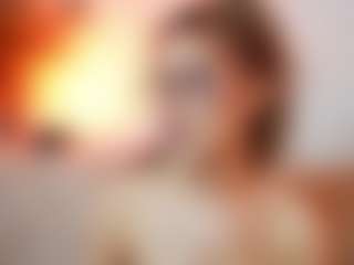 AileenAxa's Live Sex Cam Show