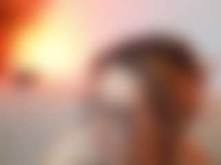 AileenAxa's Live Sex Cam Show