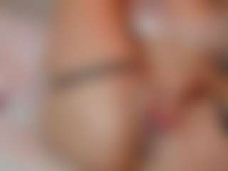 AileenAxa's Live Sex Cam Show