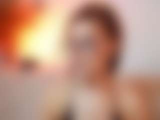 AileenAxa's Live Sex Cam Show