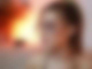 AileenAxa's Live Sex Cam Show