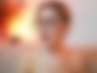 AileenAxa's Live Sex Cam Show