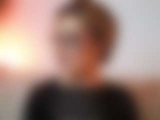 Live cam show with AileenAxa - Smoking on Milfs Live