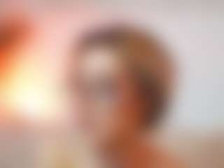 AileenAxa's Live Sex Cam Show