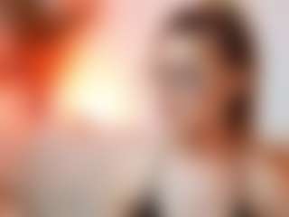 AileenAxa's Live Sex Cam Show