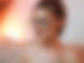 AileenAxa's Live Sex Cam Show