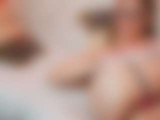 AileenAxa's Live Sex Cam Show
